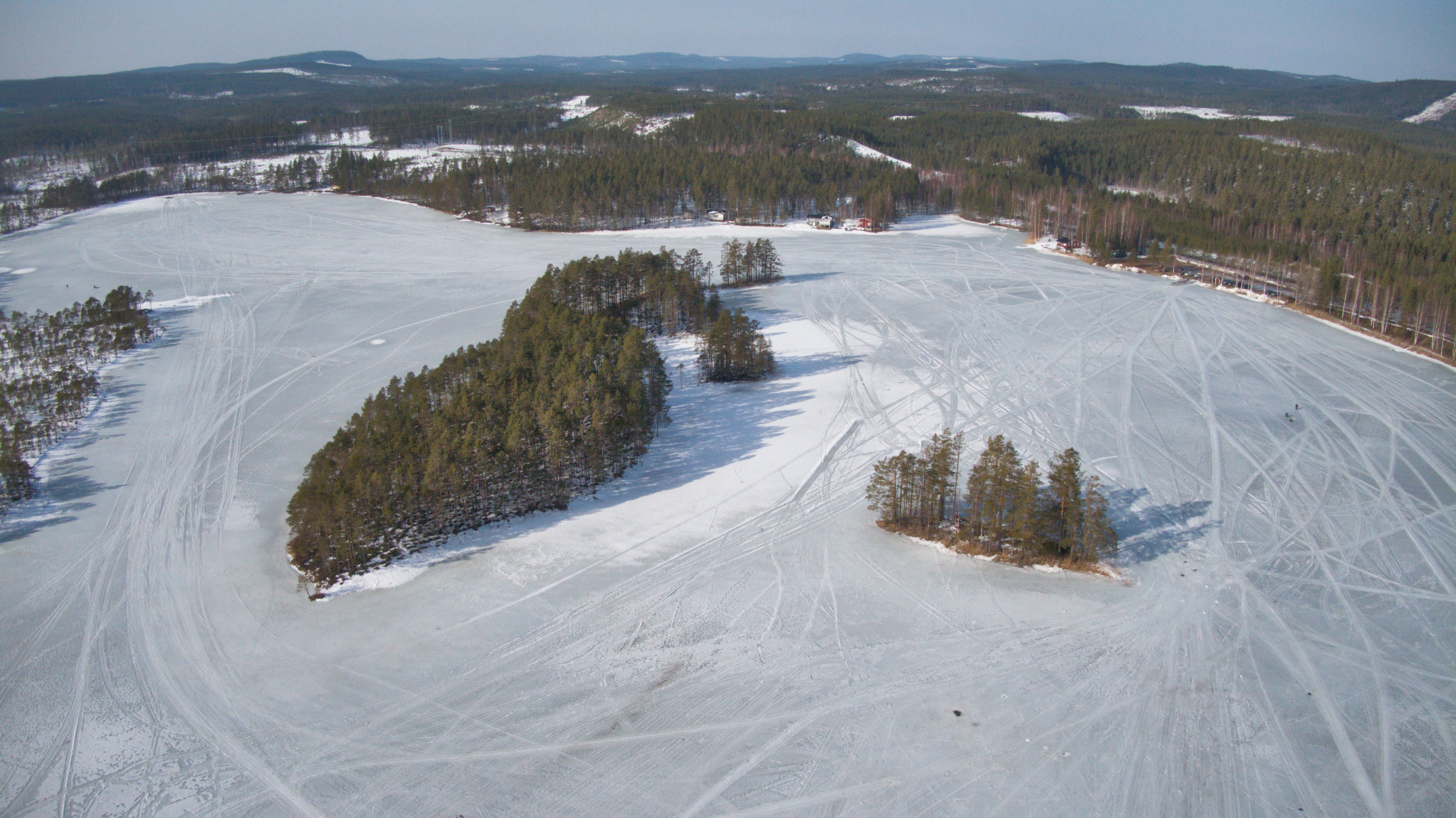 Drönarfoto av landskap i Hälsingland